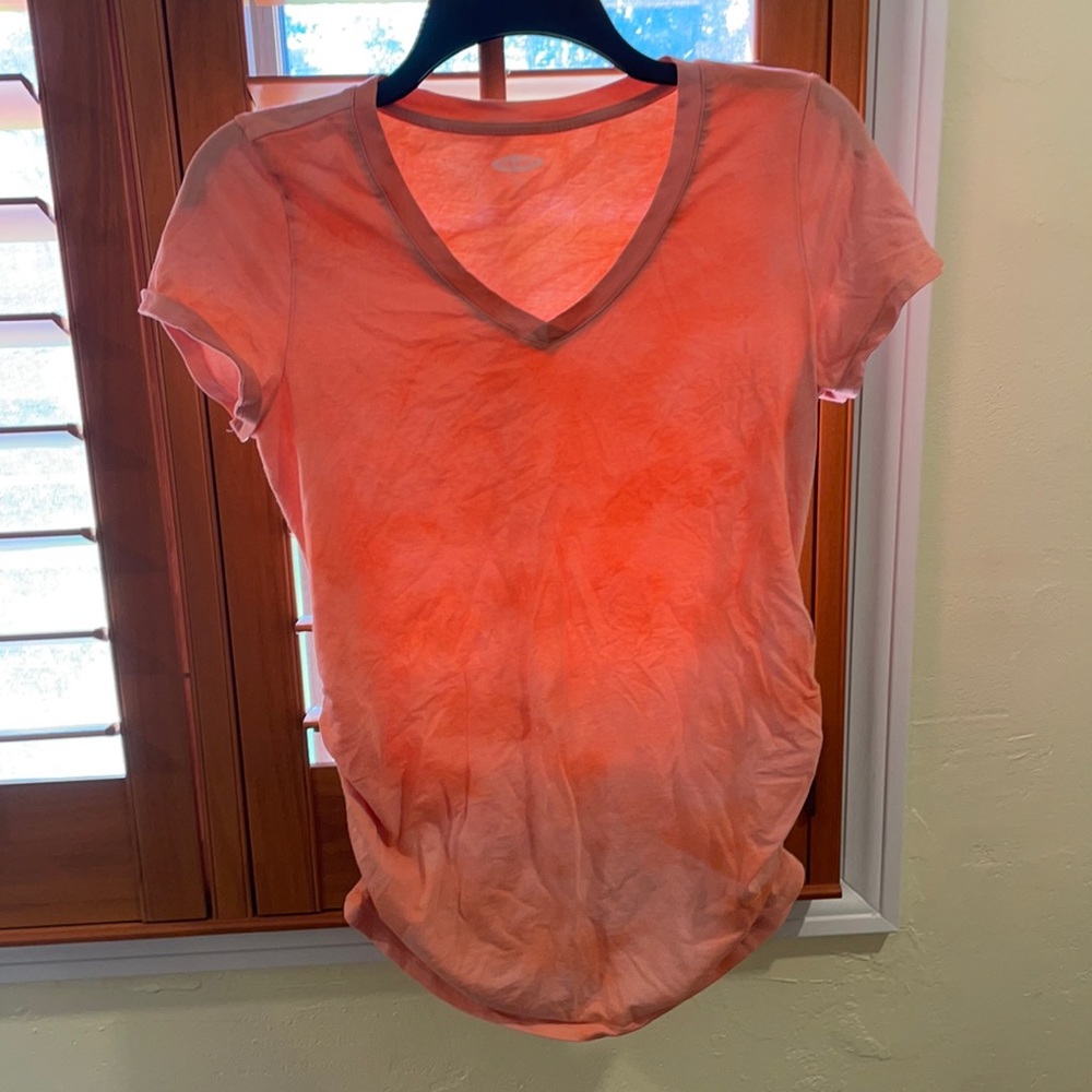 Maternity tie dye tee